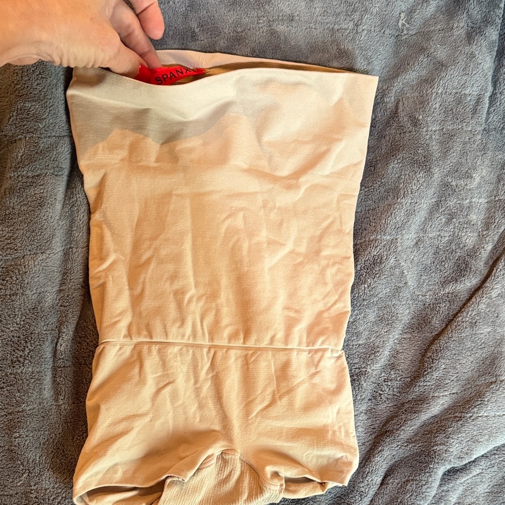 Women’s SPANX Beige Shapewear size 8